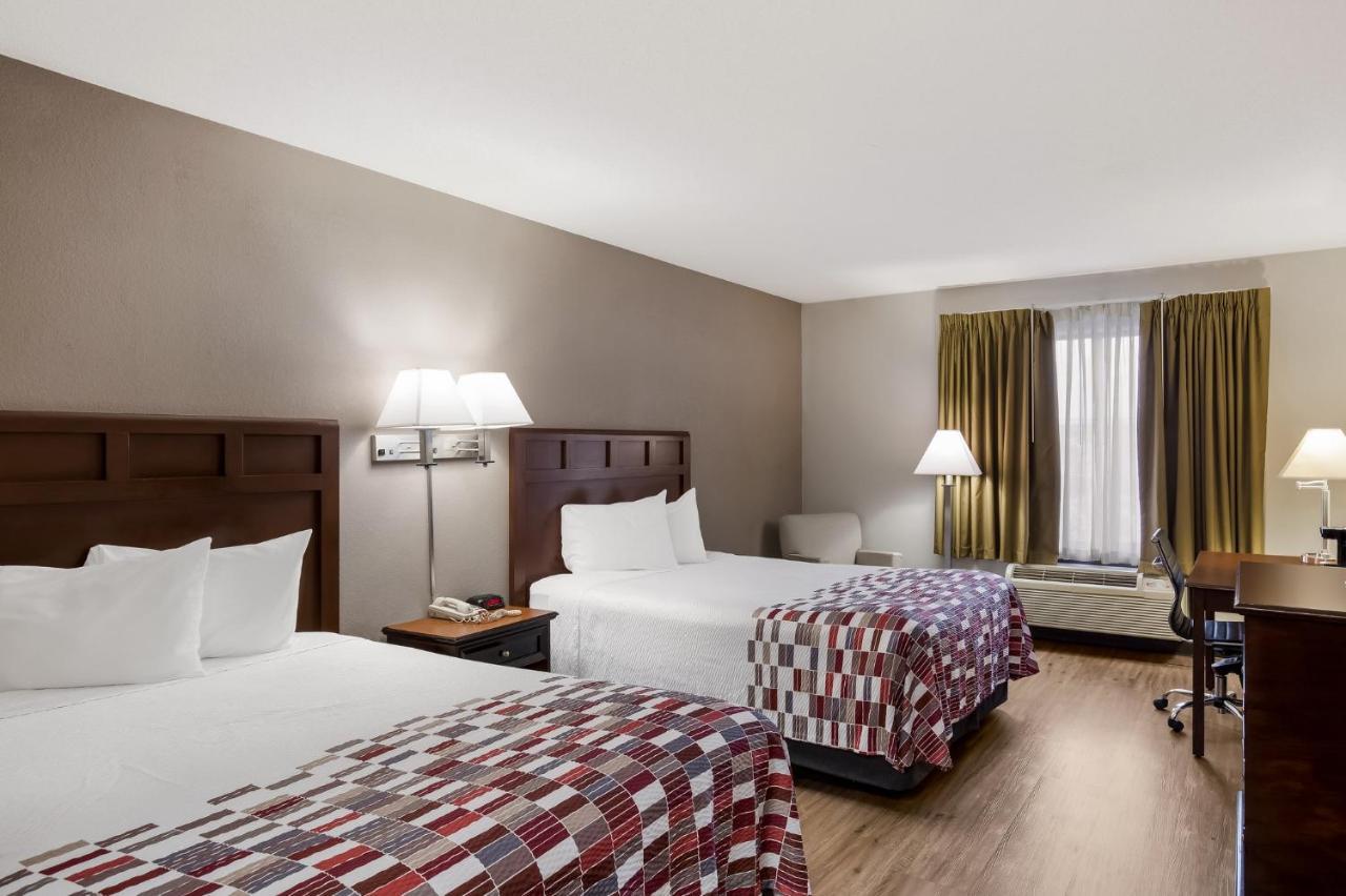 Red Roof Inn & Suites Bloomsburg - Mifflinville Exterior photo