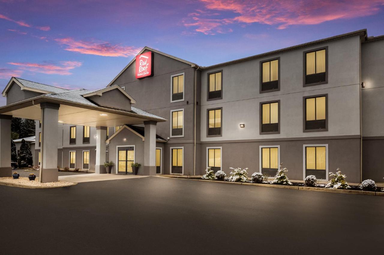 Red Roof Inn & Suites Bloomsburg - Mifflinville Exterior photo